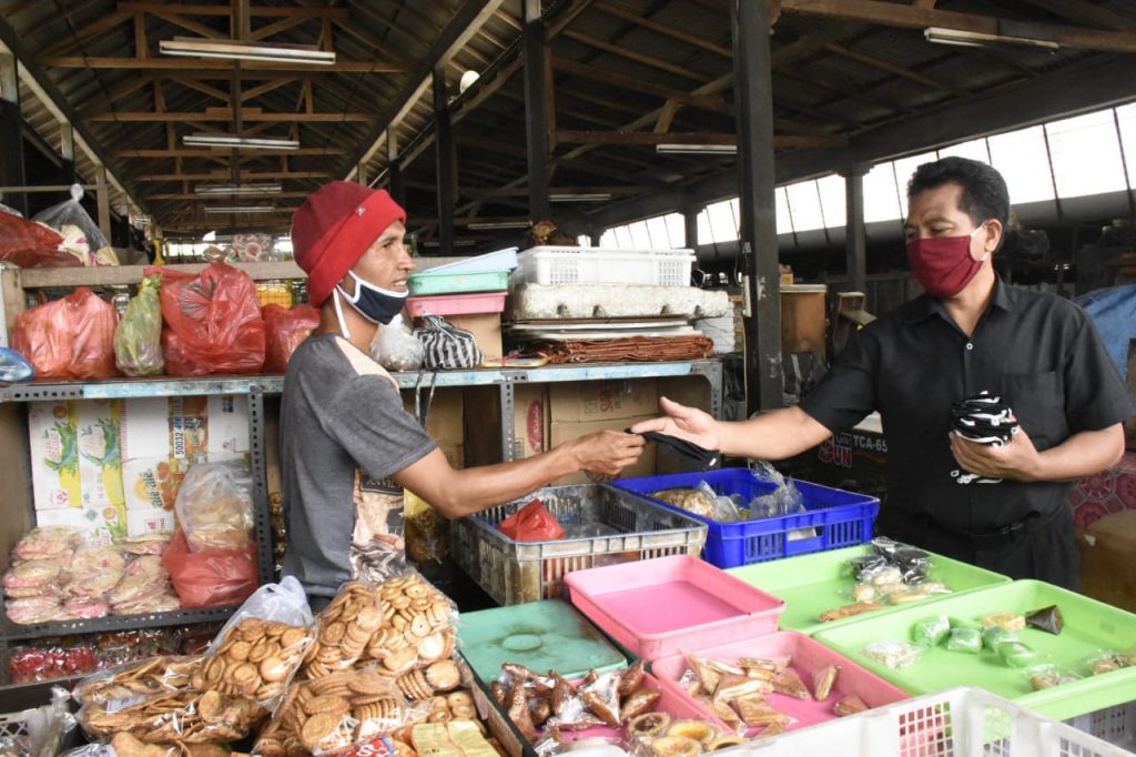 Aturan Tegas!! Tanpa Gunakan Masker, Pengunjung Pasar Dilarang Masuk