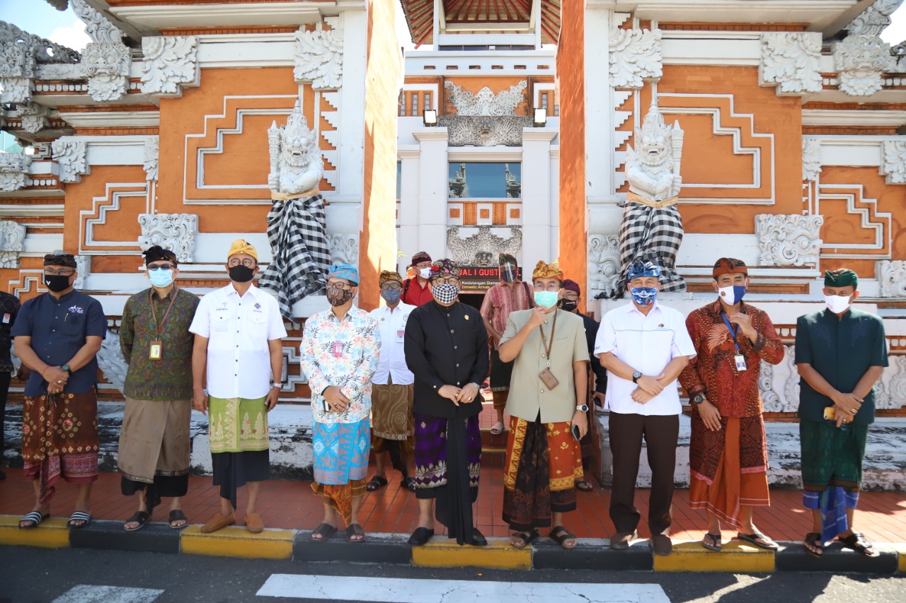 Bandara I Gusti Ngurah Rai Sambut Penerbangan Pembukaan  